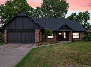 1924 W Nashville St, Broken Arrow, OK 74012