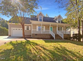 160 Broken Lance Dr, Youngsville, NC 27596