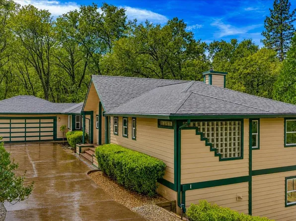 13531 Capitol Dr, Grass Valley, CA 95945