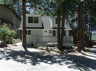 33077 Arrow Bear Dr, Arrowbear Lake, CA 92382