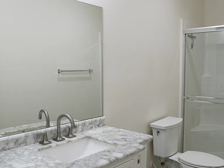 42696 Saragoza Ct — Photo 15
