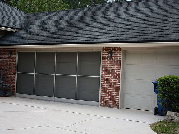 3 Car Garage