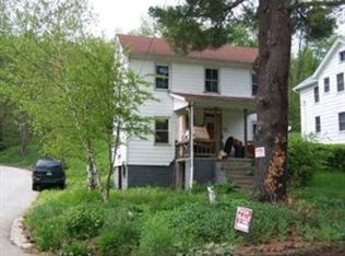 1068 Boxcartown Rd, Jeannette, PA 15644