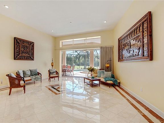 3rd image of 15901 Danboro Ct