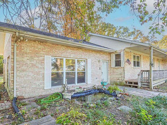 2nd image of 9742 New Athens Darmstadt Rd