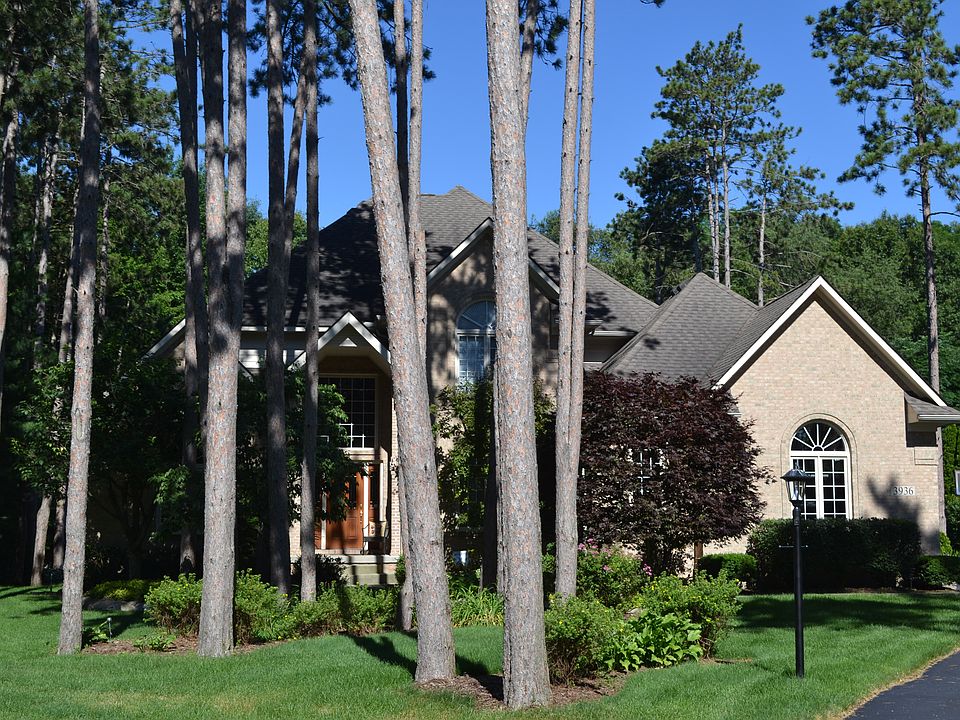 1st image of 3936 Adell Ct