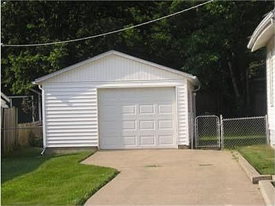 5th image of 4414 Arcadia Blvd