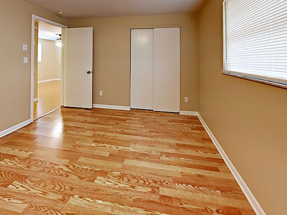 3rd image of 8085 33rd Ave N