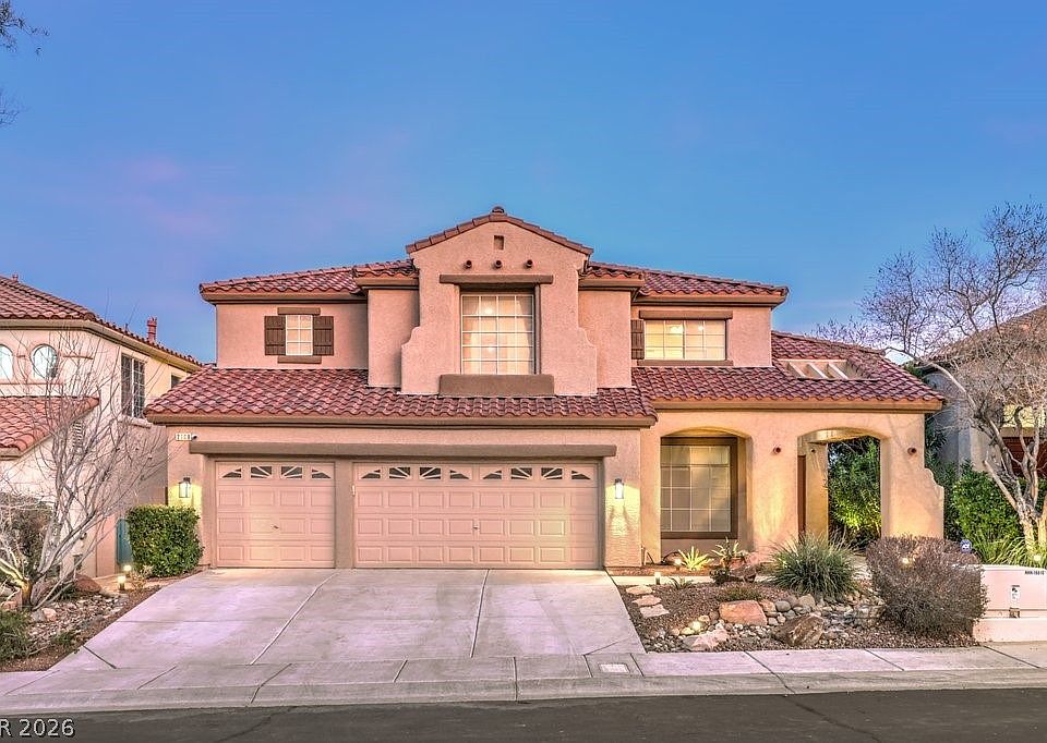 1st image of 2108 Springstead St