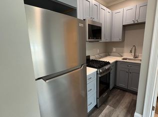 16 Magnolia Ave, Gloucester, MA 01930