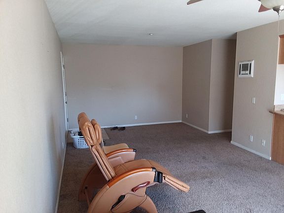 4th image of 615 Fredricks Ave Unit 146