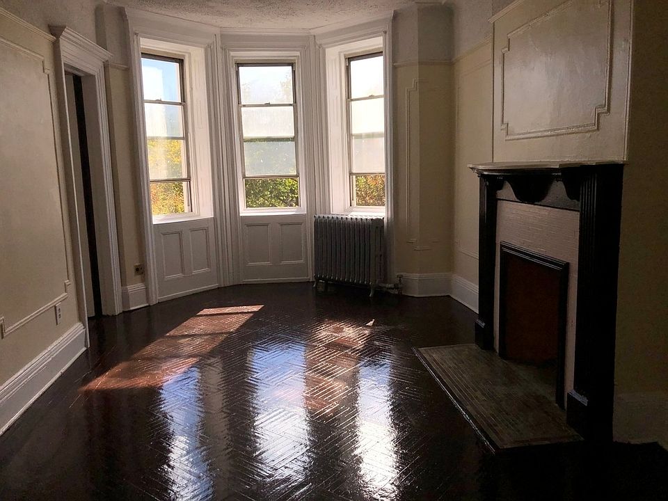 1st image of 461 Eastern Pkwy #3
