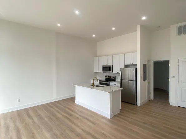 2510 Sutton Blvd, Saint Louis, MO 63143