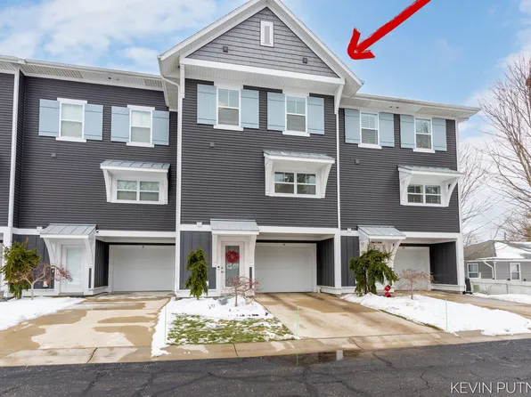 160 Keewatin Way, Douglas, MI 49406