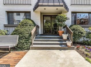 3821 Davis Pl NW APT 3, Washington, DC 20007