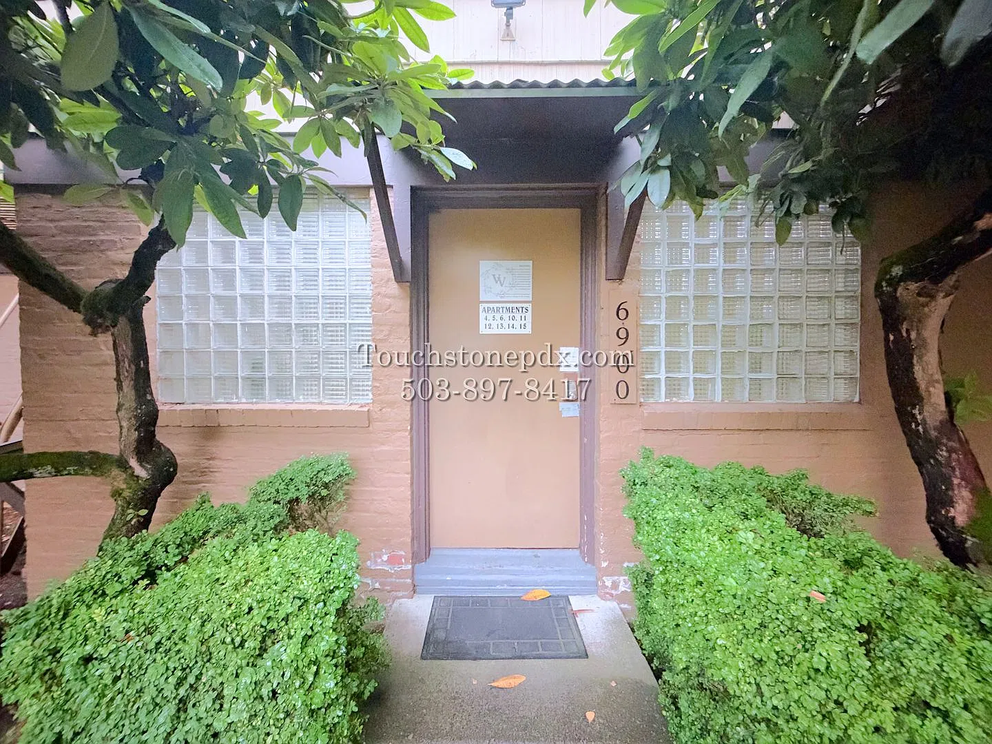 Valley View Apartments — Photo 3