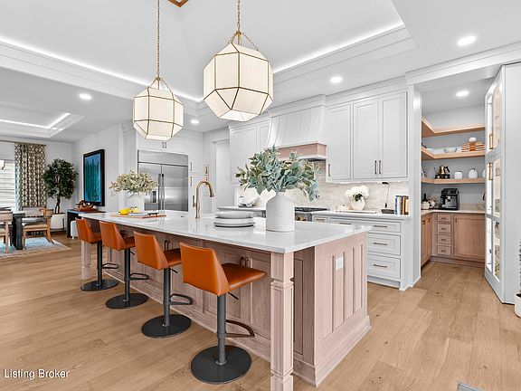 3rd image of 5204 Spring Mist Ct