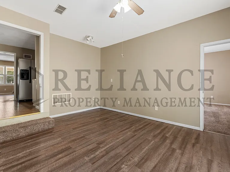 731 S Apache Dr — Photo 12