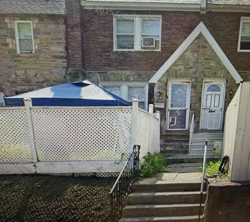 1st image of 6715 Lynford St