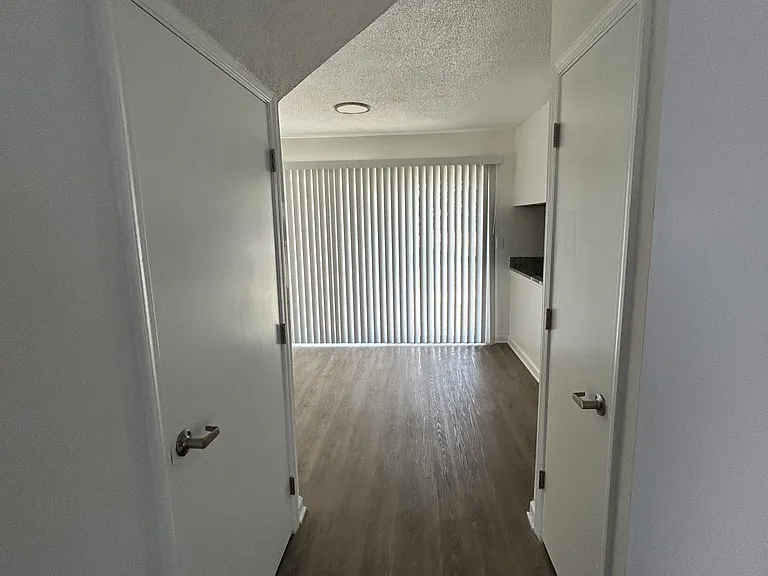 Midtown Estates — Photo 27