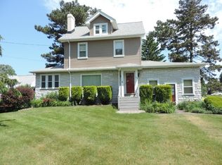 260 McCall Rd, Rochester, NY 14616