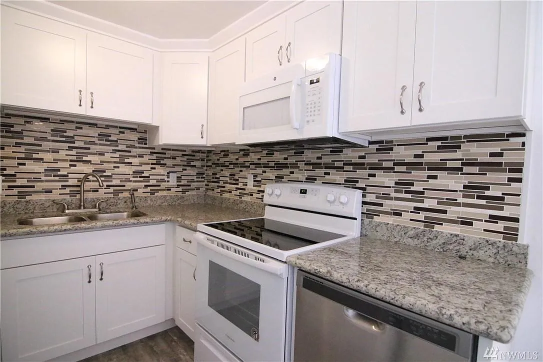 2 bed, 700 sqft, $2,095 — Photo 4