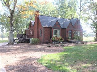 1804 Buffalo Shoals Rd, Catawba, NC 28609