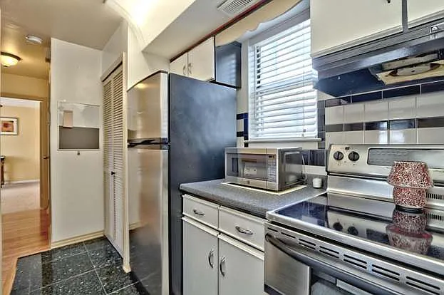 111 Park Pl — Photo 46