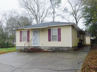 1203 Coosa St, Dothan, AL 36303