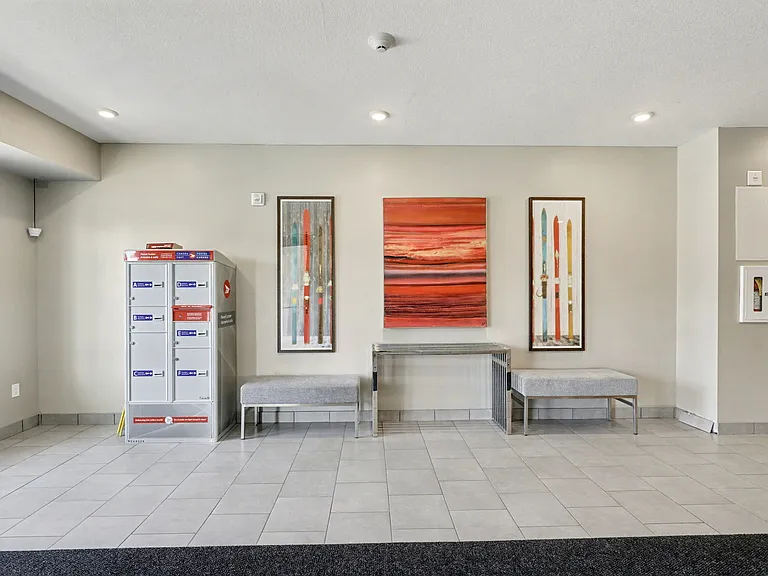 660 Garibaldi Ave — Photo 69