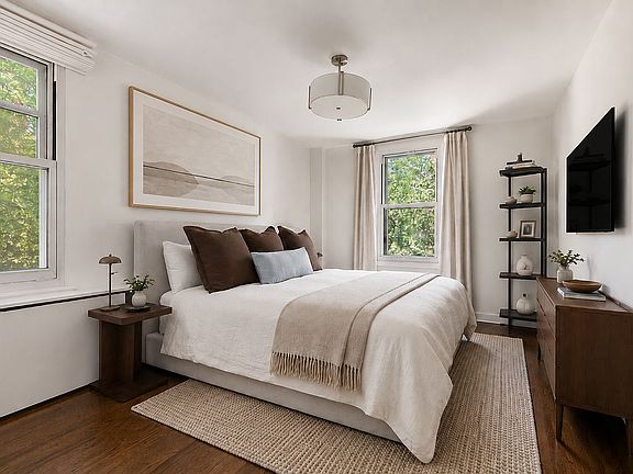 5th image of 81 Bedford St #4B