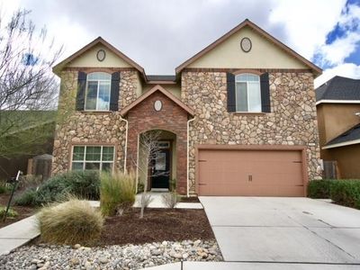 3842 Duncan Ave, Clovis, CA, 93619