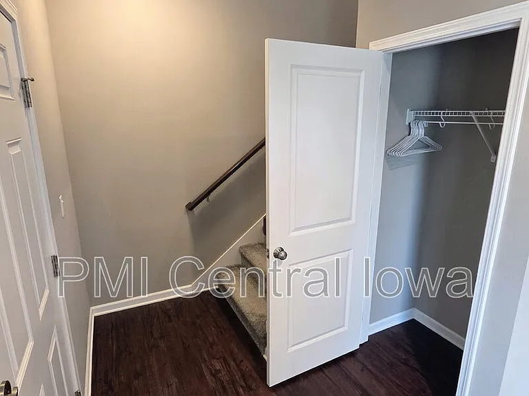 2316 Hazeltine Pl — Photo 13