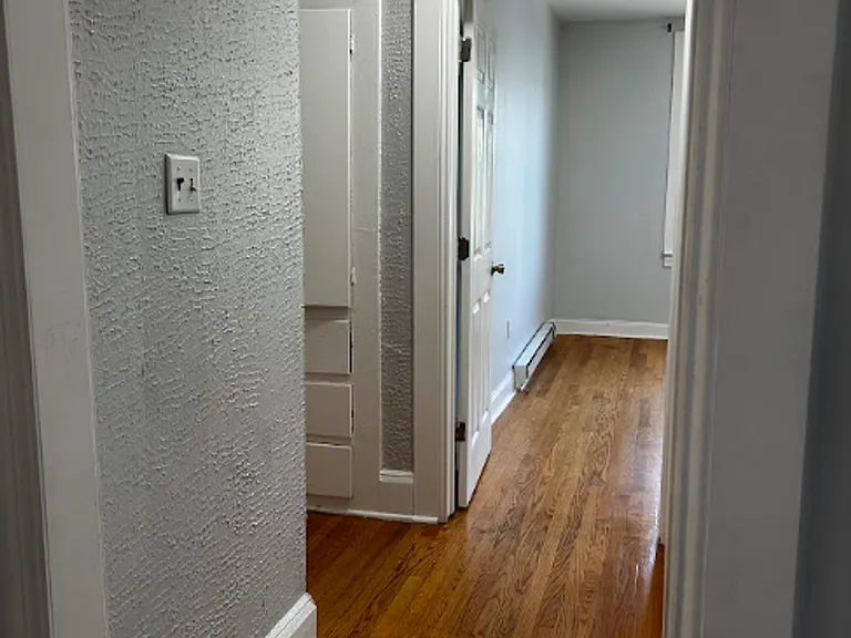 601 Clay Ave — Photo 23