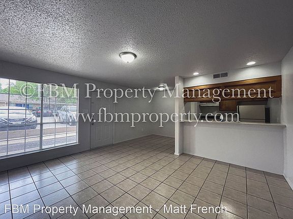 5th image of 800 N Clay St APT B12