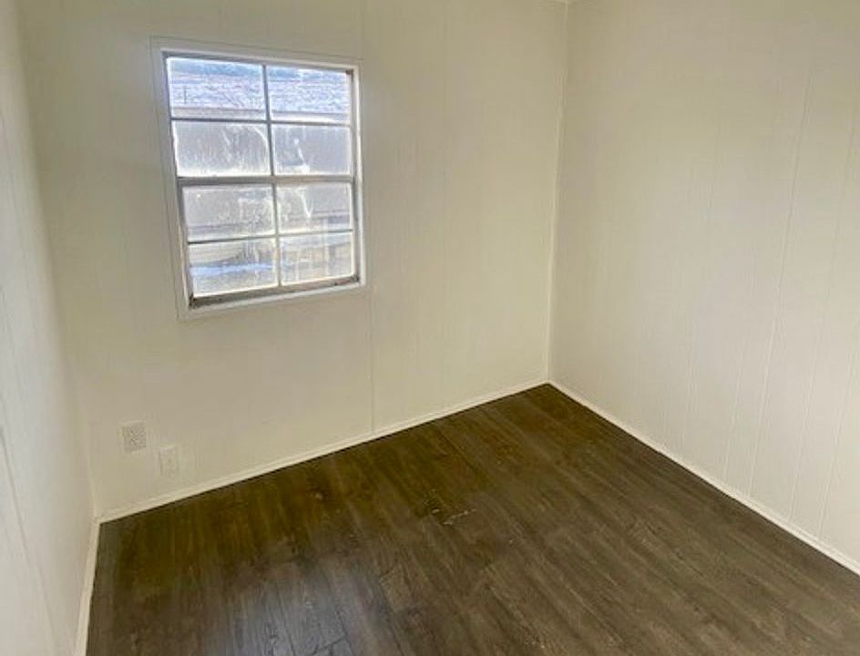 Cottonwood Village LLC 10 9th Ave NW Havre MT Zillow