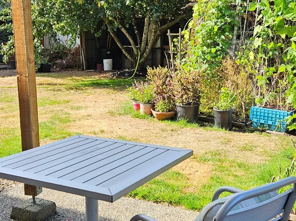 1311 E Casino Rd #2, Everett, WA 98204