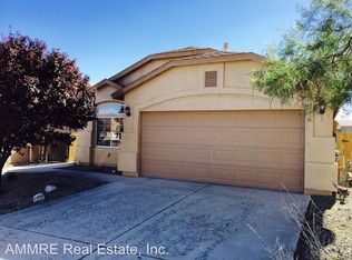 6980 Skylar Dr NE, Rio Rancho, NM 87144