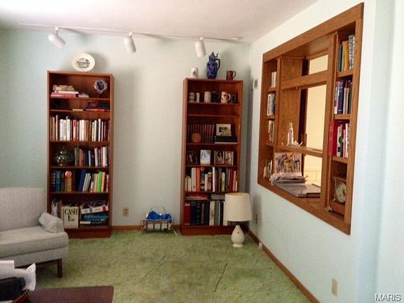 3rd image of 9214 Kenstan Ct