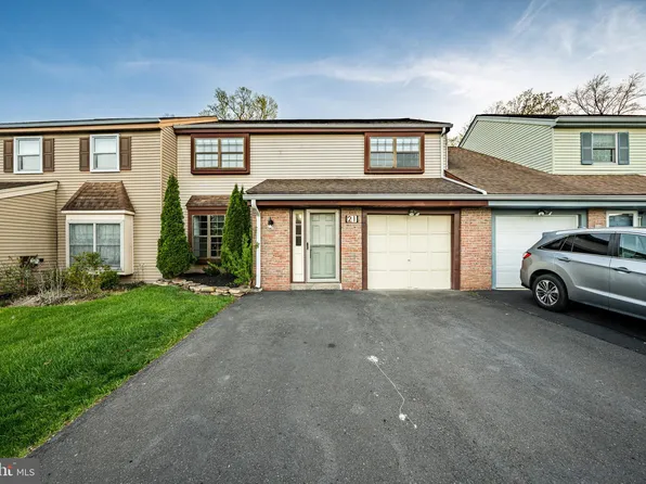 21 Firewood Dr, Horsham, PA 19044
