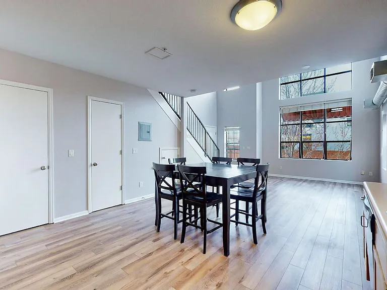 2033 W 30th Ave #C — Photo 6