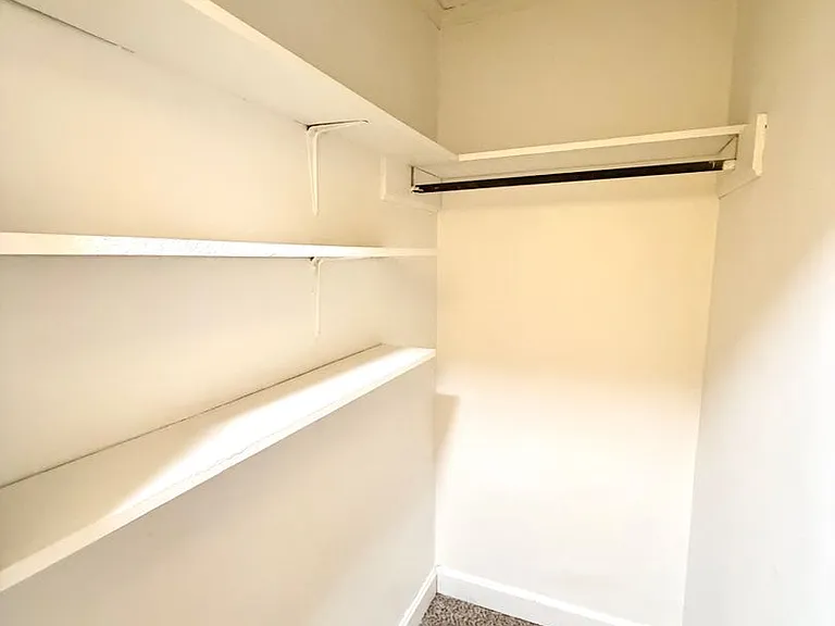 857 Greenwood Ave — Photo 15