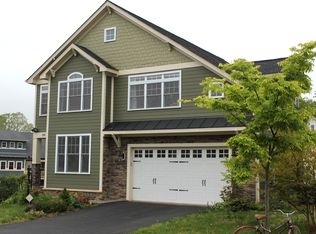 100 Baylor Ln, Charlottesville, VA 22902