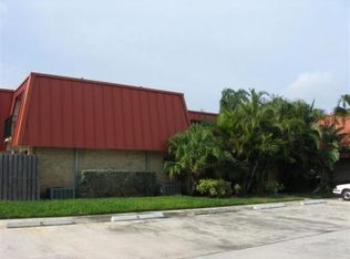 3227 Gardens East Dr APT C, Palm Beach Gardens, FL 33410