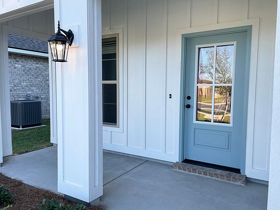 2nd image of 51 Cherry Blossom Ln
