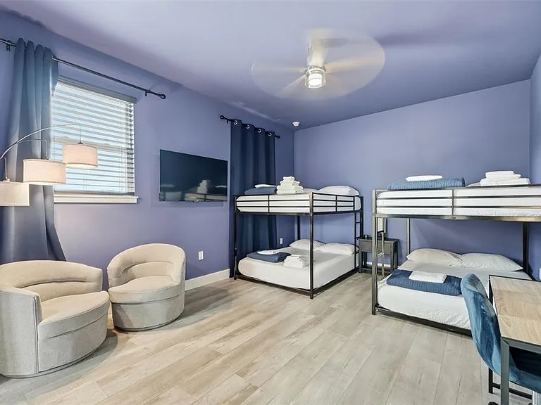 2075 Jewell Ave — Photo 29