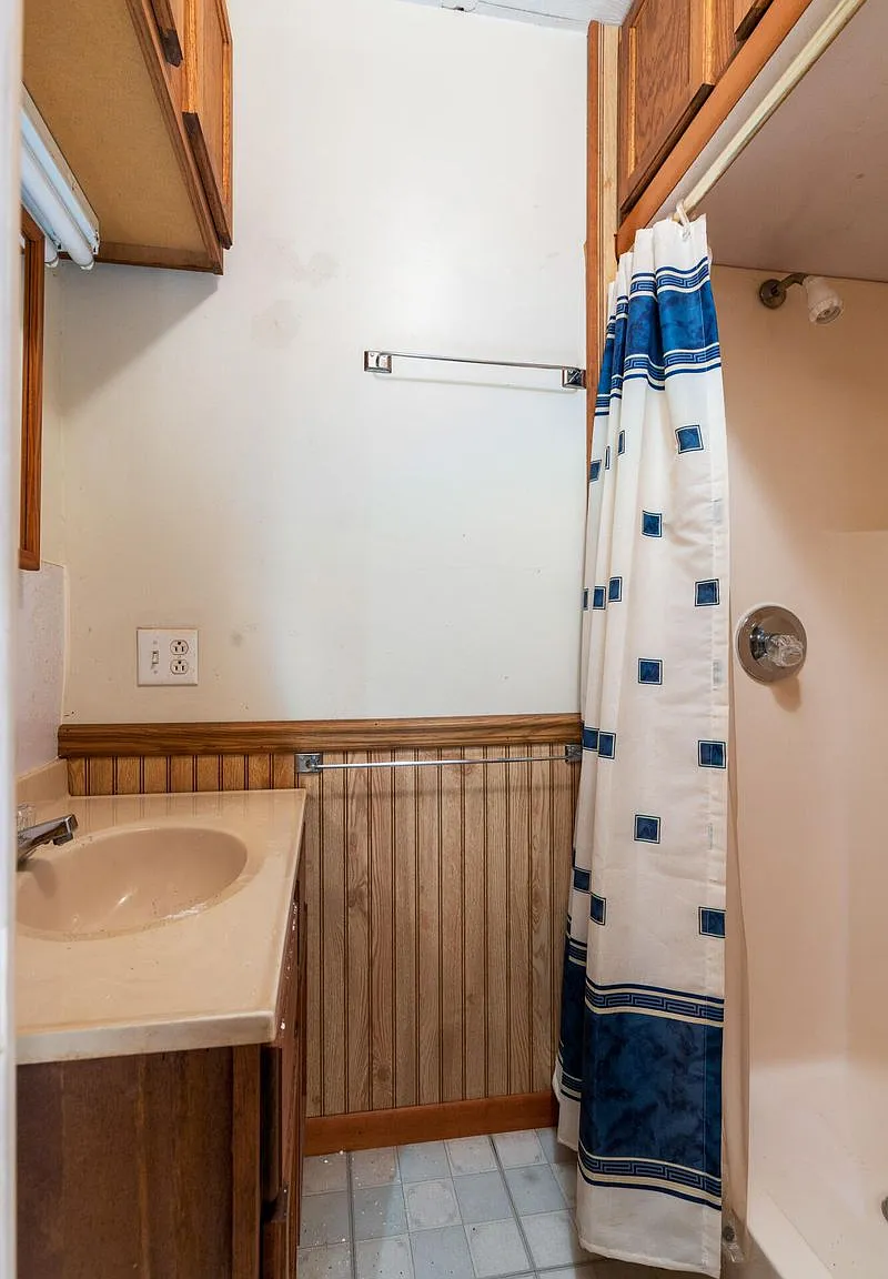 2 bed, 1392 sqft, $1,850 — Photo 4