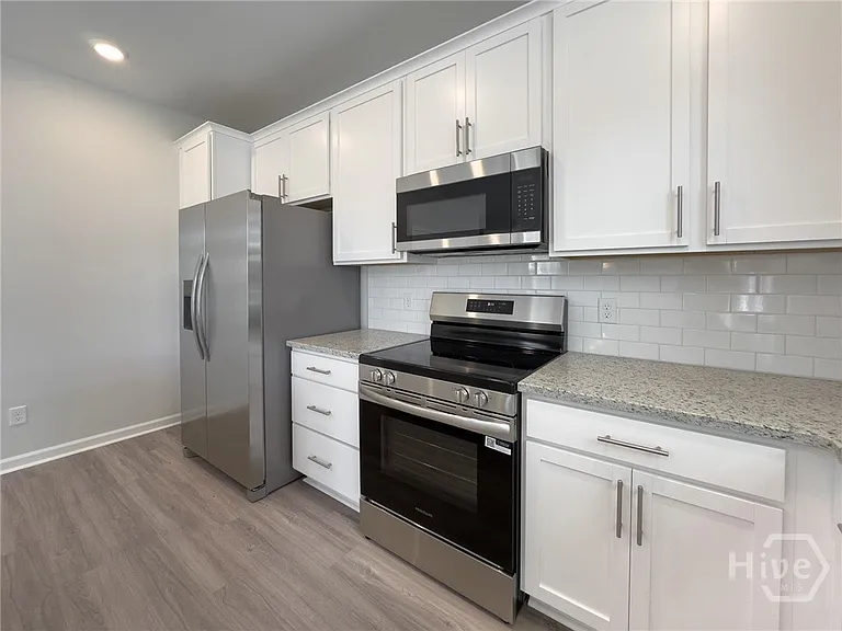 115 Melody Dr — Photo 10