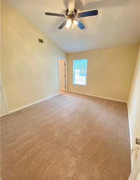 27 Rosa Ln — Photo 6