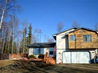1041 Lower Ct, Fairbanks, AK 99712